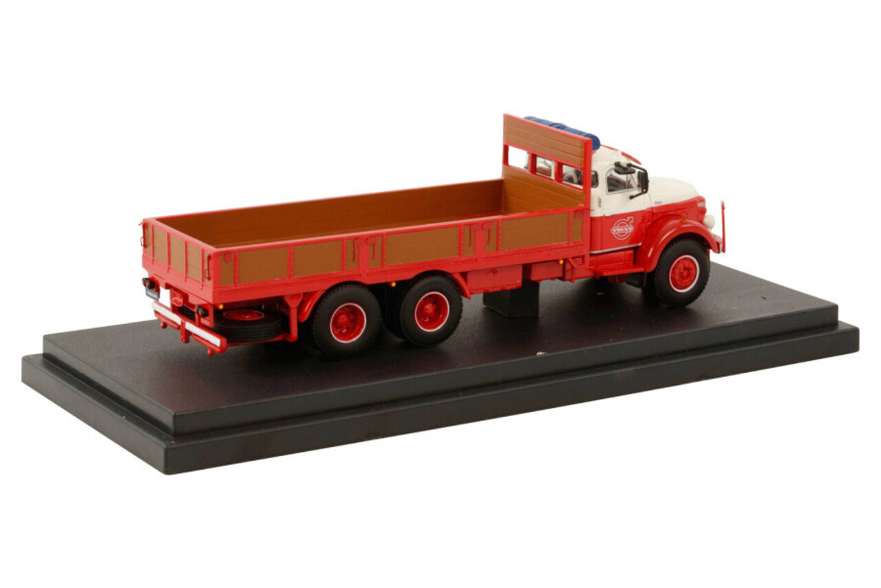 Volvo Volvo N88 Torpedo 6x4 Rigid Flat Bed Truck - 1:50 - WSI Models Volvo Volvo N88 Torpedo 6x4 Rigid Flat Bed Truck - 1:50 - WSI Models