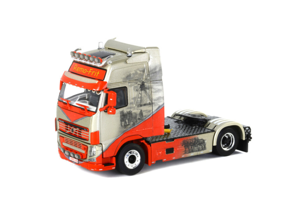 鉄道模型 1/50 WSI VOLVO FH3 Globetrotter XL WSI 1/50 FOR VOLVO FH3 GLOBETROTTER XL 6X2 TWINSTEER TRUCK