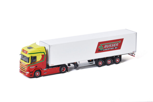 Scania Scania R Highline CR20H 4x2 + Box Semitrailer 3 Axle 'Busser Logistiek' - 1:50 - WSI Models Scania Scania R Highline CR20H 4x2 + Box Semitrailer 3 Axle 'Busser Logistiek' - 1:50 - WSI Models