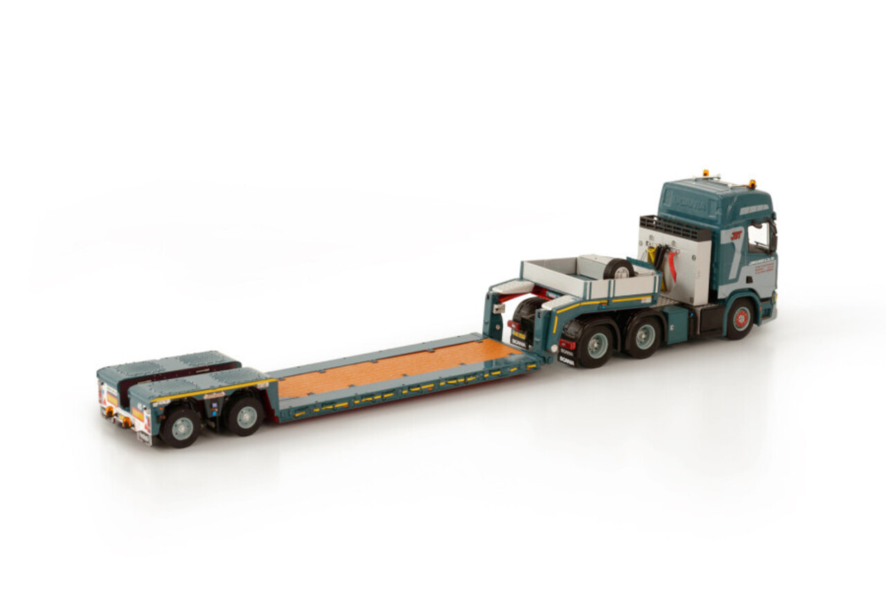 Scania Scania R Highline CR20H 6x4 + Euro Low Loader 2 Axle 'J.Brouwer En Zn.' - 1:50 - WSI Models Scania Scania R Highline CR20H 6x4 + Euro Low Loader 2 Axle 'J.Brouwer En Zn.' - 1:50 - WSI Models