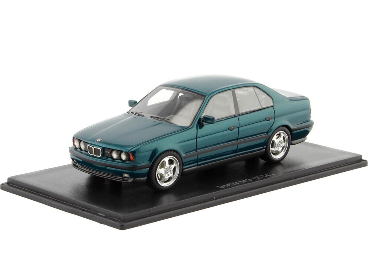 BMW BMW M5 (E34) 1994 - 1:43 - Neo Scale Models BMW BMW M5 (E34) 1994 - 1:43 - Neo Scale Models