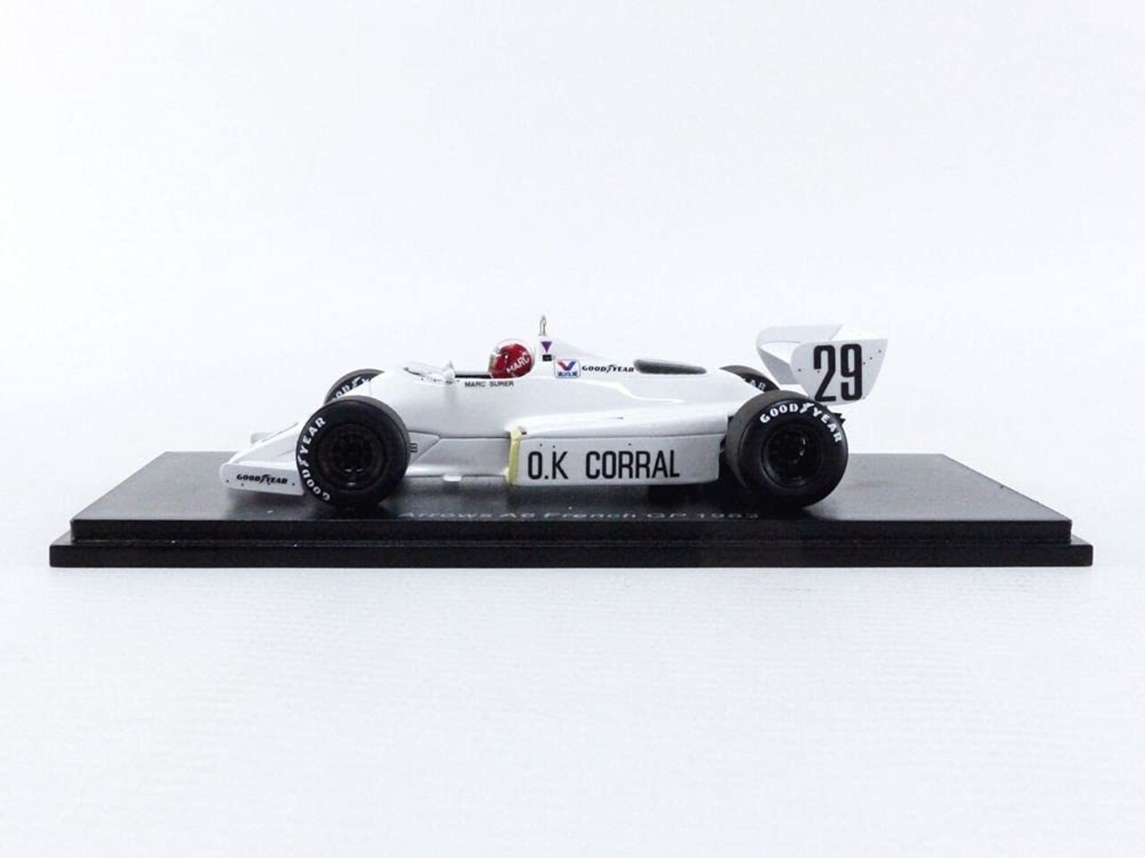 Formule 1 Arrows A6 #29 French GP 1983 - 1:43 - Spark Formule 1 Arrows A6 #29 French GP 1983 - 1:43 - Spark