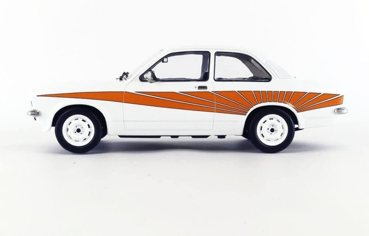 Opel Opel Kadett C Swinger 1975 - 1:18 - KK Scale