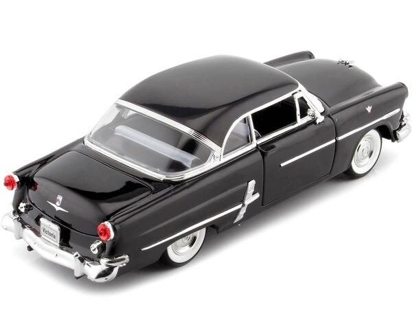 Ford Ford Crestline Victoria 1953 - 1:24 - Welly