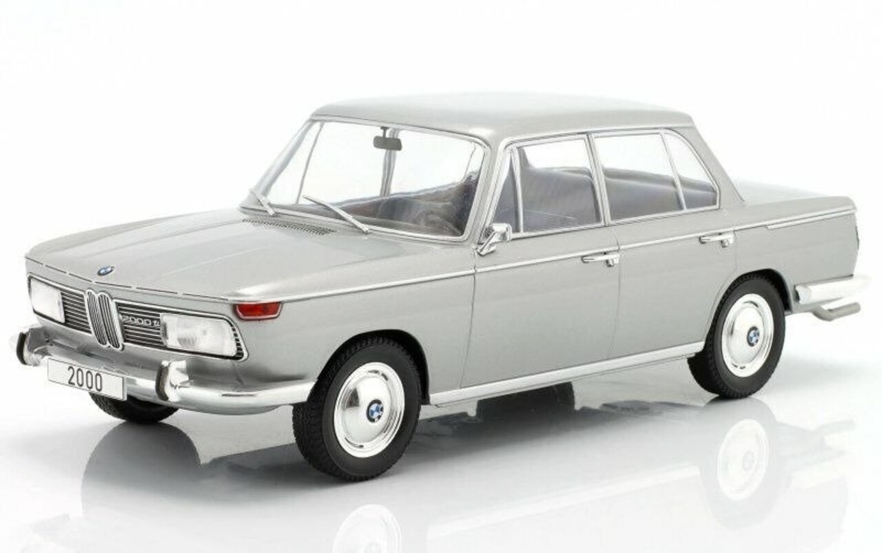 BMW BMW 2000 Tilux - 1:18 - Modelcar Group