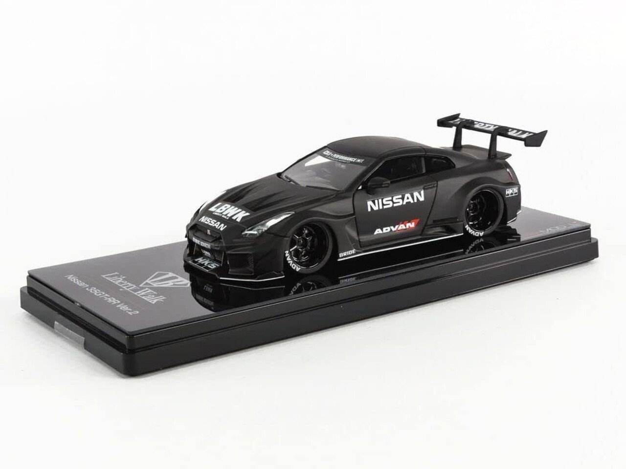 Nissan Nissan GT-RR (R35)  Liberty Walk Advan 2016 - 1:43 - TrueScale Miniatures Nissan Nissan GT-RR (R35)  Liberty Walk Advan 2016 - 1:43 - TrueScale Miniatures