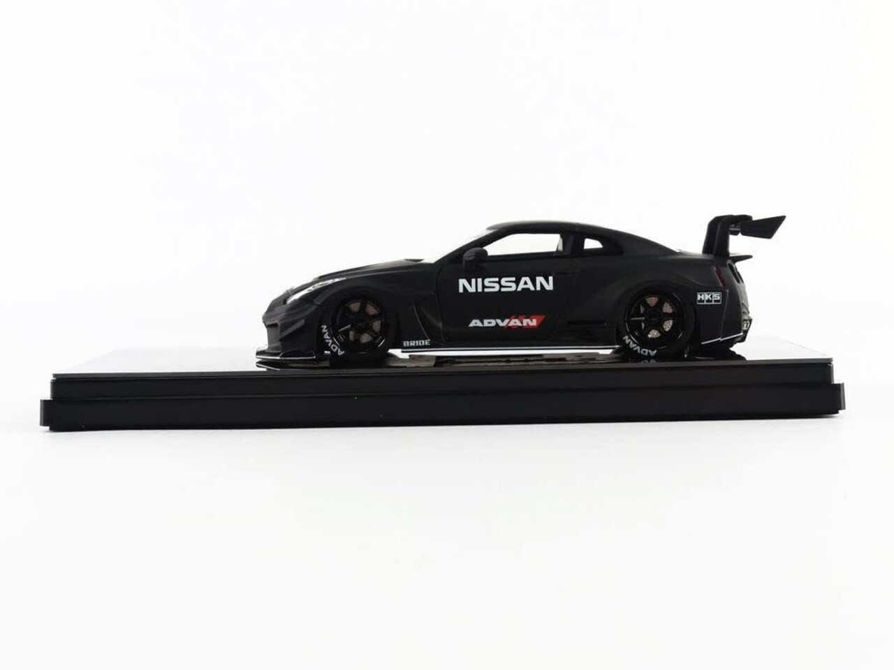 Nissan Nissan GT-RR (R35)  Liberty Walk Advan 2016 - 1:43 - TrueScale Miniatures Nissan Nissan GT-RR (R35)  Liberty Walk Advan 2016 - 1:43 - TrueScale Miniatures