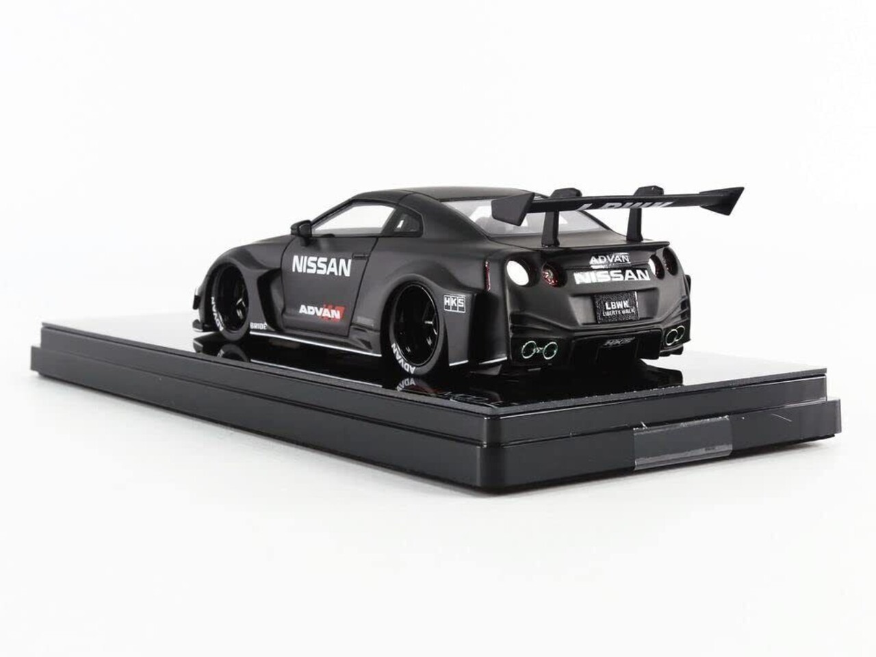Nissan Nissan GT-RR (R35)  Liberty Walk Advan 2016 - 1:43 - TrueScale Miniatures Nissan Nissan GT-RR (R35)  Liberty Walk Advan 2016 - 1:43 - TrueScale Miniatures