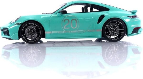Porsche Porsche 911 Turbo S Sport Design Package 2021 - 1:18 - Minichamps