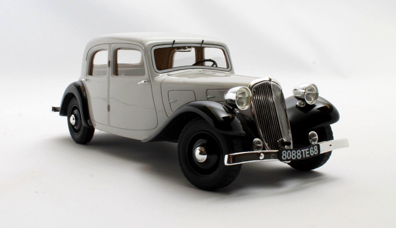 Citroën Traction Avant 7CV 1935 - 1:18 - Cult Scale Models - HMKT