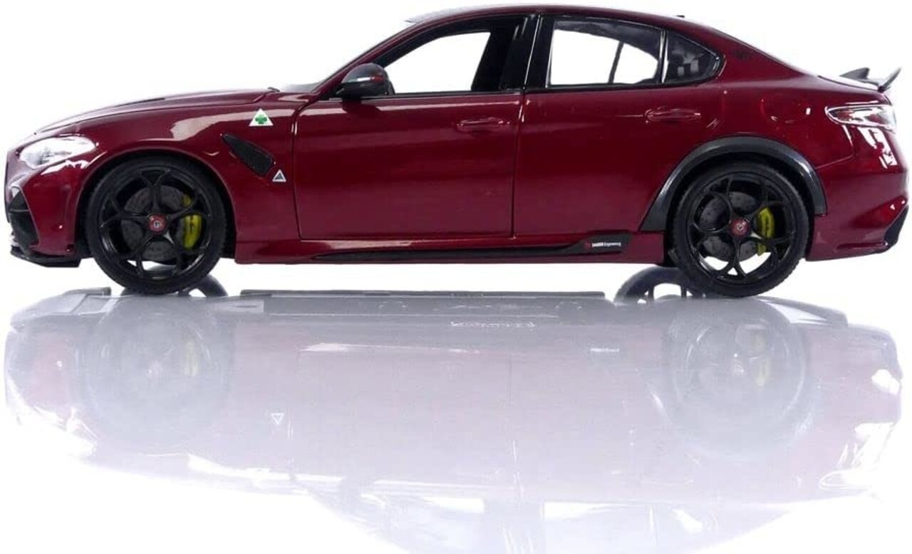 Alfa Romeo Alfa Romeo Giulia GTA - 1:18 - Bburago