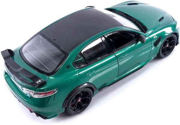 Alfa Romeo Alfa Romeo Giulia GTAm - 1:18 - Bburago Alfa Romeo Alfa Romeo Giulia GTAm - 1:18 - Bburago