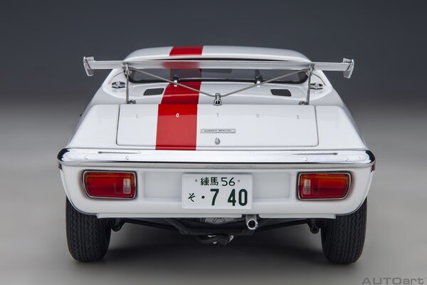 Lotus Lotus Europa Special 1975 'The Circuit Wolf' (Hero) Yaya Fubuki - Manga Movie - 1:18 - AUTOart Lotus Lotus Europa Special 1975 'The Circuit Wolf' (Hero) Yaya Fubuki - Manga Movie - 1:18 - AUTOart