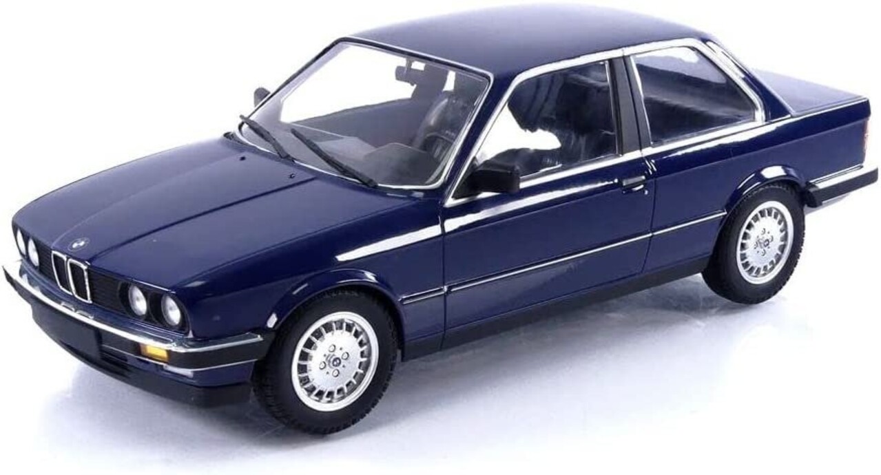BMW BMW 323i 1982 - 1:18 - Minichamps