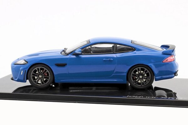 Jaguar Jaguar XKR-S - 1:43 - IXO Models