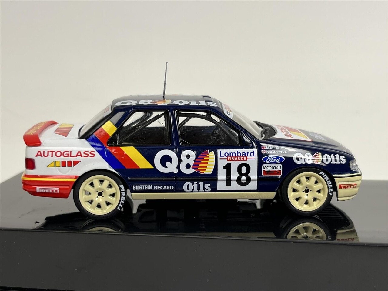 Ford Ford Sierra RS Cosworth #18 Q8 Rally WM RAC Rally 1991 - 1:43 - IXO Models