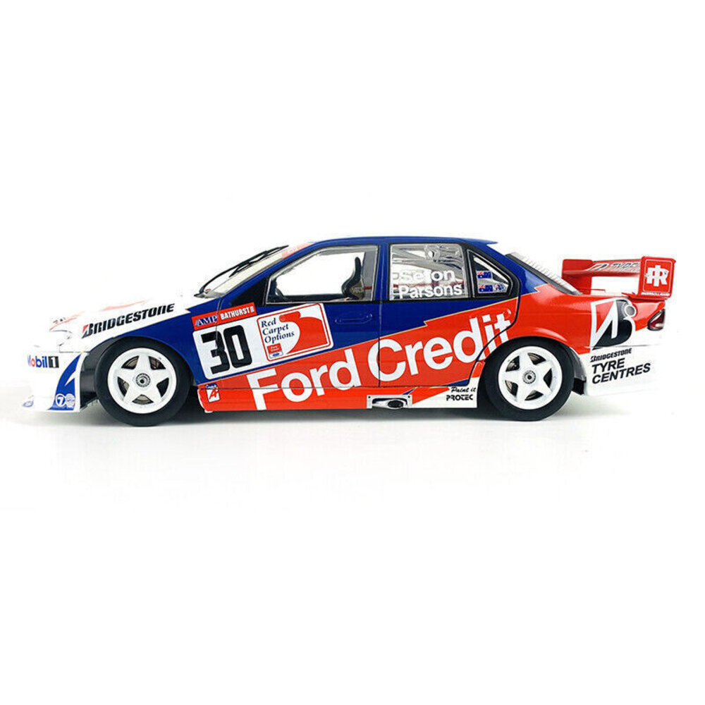 Ford Ford Credit Racing #30 Bathurst Pole Position 1996 - 1:18 - Apex Replicas Ford Ford Credit Racing #30 Bathurst Pole Position 1996 - 1:18 - Apex Replicas