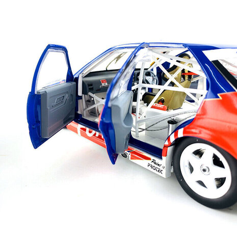 Ford Ford Credit Racing #30 Bathurst Pole Position 1996 - 1:18 - Apex Replicas Ford Ford Credit Racing #30 Bathurst Pole Position 1996 - 1:18 - Apex Replicas