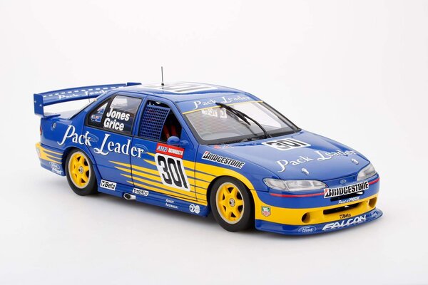Ford Ford Pack Leader Racing #301 Bathurst 1996 - 1:18 - Apex Replicas Ford Ford Pack Leader Racing #301 Bathurst 1996 - 1:18 - Apex Replicas