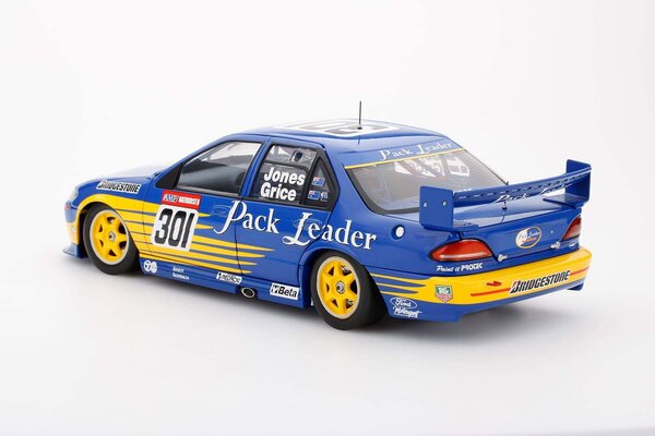 Ford Ford Pack Leader Racing #301 Bathurst 1996 - 1:18 - Apex Replicas Ford Ford Pack Leader Racing #301 Bathurst 1996 - 1:18 - Apex Replicas