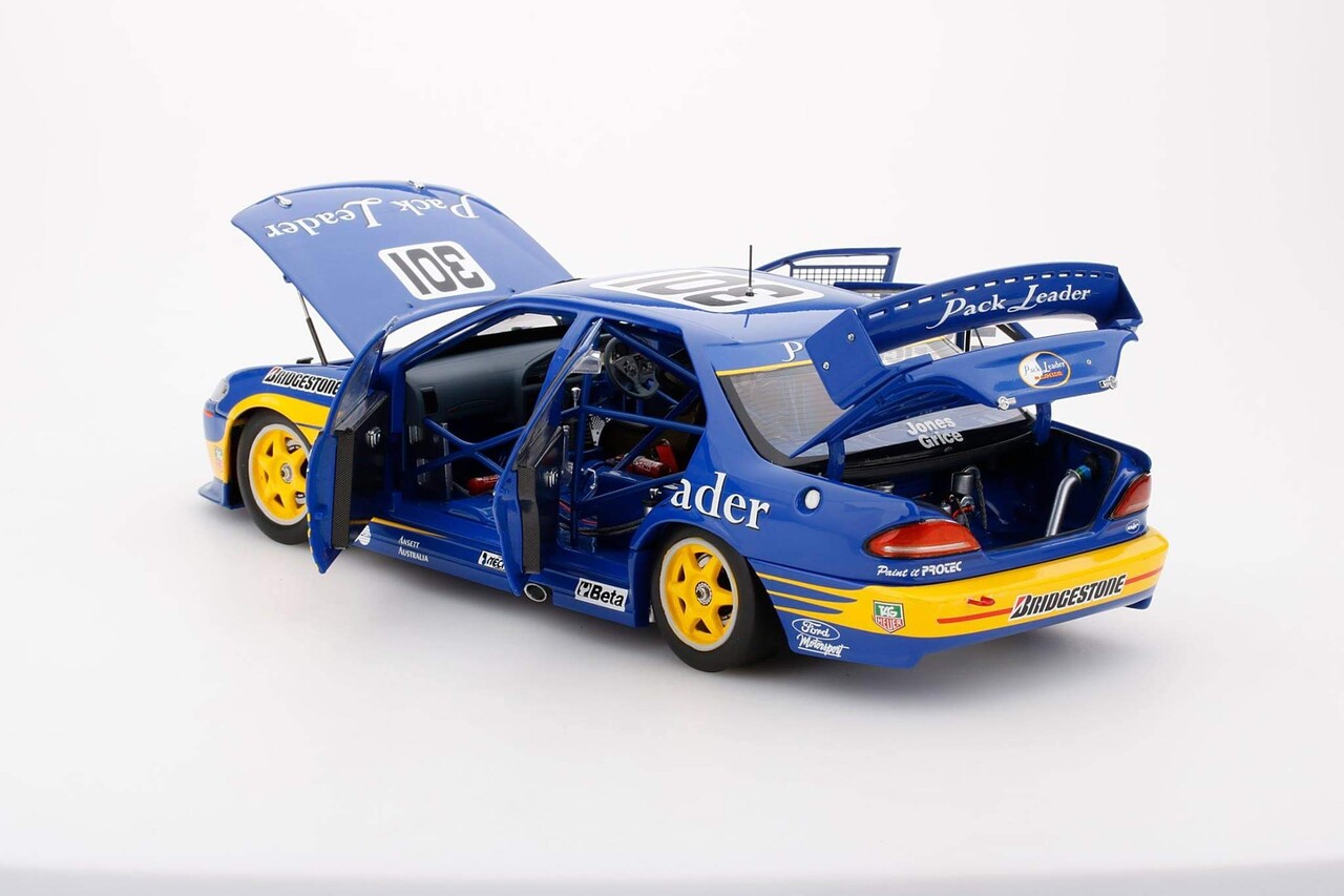 Ford Ford Pack Leader Racing #301 Bathurst 1996 - 1:18 - Apex Replicas Ford Ford Pack Leader Racing #301 Bathurst 1996 - 1:18 - Apex Replicas