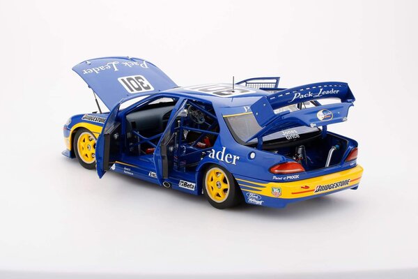Ford Ford Pack Leader Racing #301 Bathurst 1996 - 1:18 - Apex Replicas Ford Ford Pack Leader Racing #301 Bathurst 1996 - 1:18 - Apex Replicas