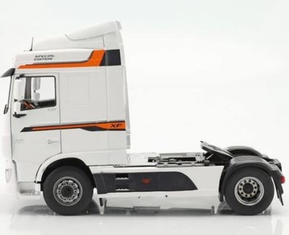 Daf DAF XF Space Cab - 1:18 - Premium ClassiXXs Daf DAF XF Space Cab - 1:18 - Premium ClassiXXs