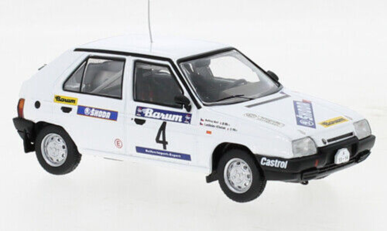 Skoda Skoda  Favorit 136L #4 Rally Valasská Zima CZ 1989 - 1:43 - IXO Models