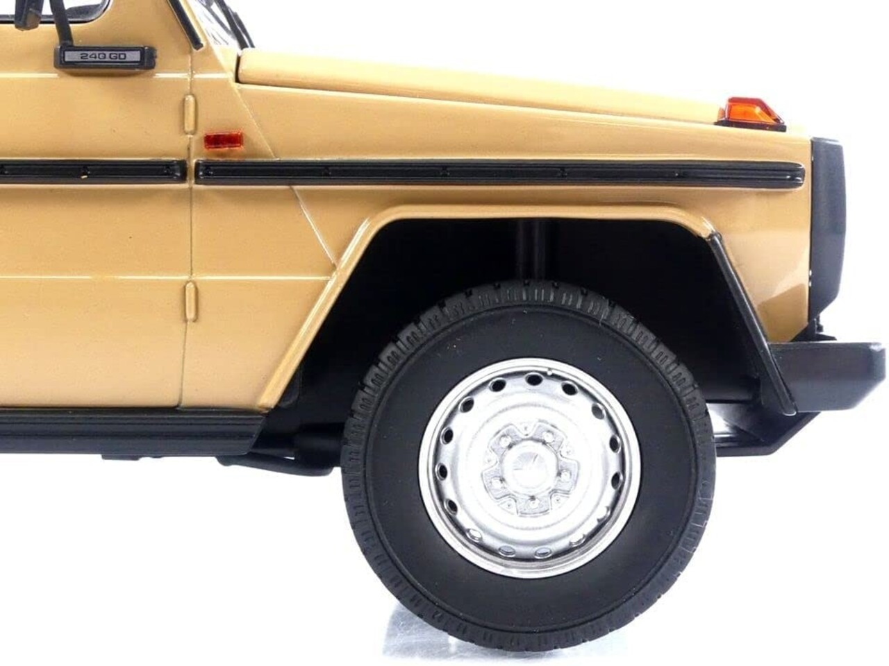 Mercedes-Benz Mercedes-Benz G-Model (LWB) 1980 - 1:18 - Minichamps Mercedes-Benz Mercedes-Benz G-Model (LWB) 1980 - 1:18 - Minichamps