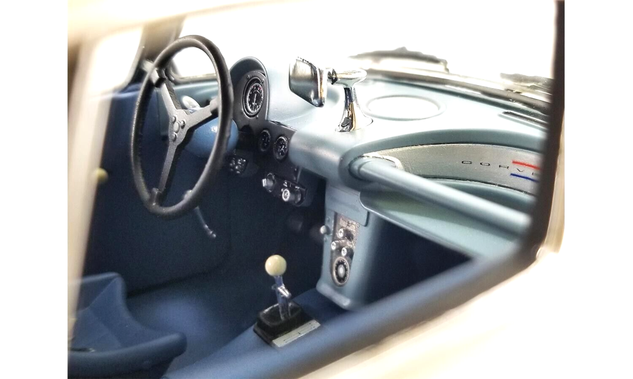 Chevrolet Chevrolet Corvette C1 Coupe 4.6L V8 #3 Team B.S.Cunningham Winner 24H Le Mans 1960 - 1:18 - ACME Chevrolet Chevrolet Corvette C1 Coupe 4.6L V8 #3 Team B.S.Cunningham Winner 24H Le Mans 1960 - 1:18 - ACME