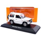 Mitsubishi Mitsubishi Pajero 1991 - 1:43 - MaXichamps