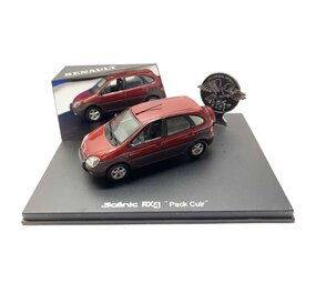 Renault Renault Scénic RX4 'Pack Cuir' - 1:43 - Universal Hobbies Renault Renault Scénic RX4 'Pack Cuir' - 1:43 - Universal Hobbies