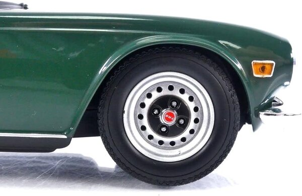 Triumph Triumph TR6 (LHD) 1969 - 1:18 - Minichamps Triumph Triumph TR6 (LHD) 1969 - 1:18 - Minichamps