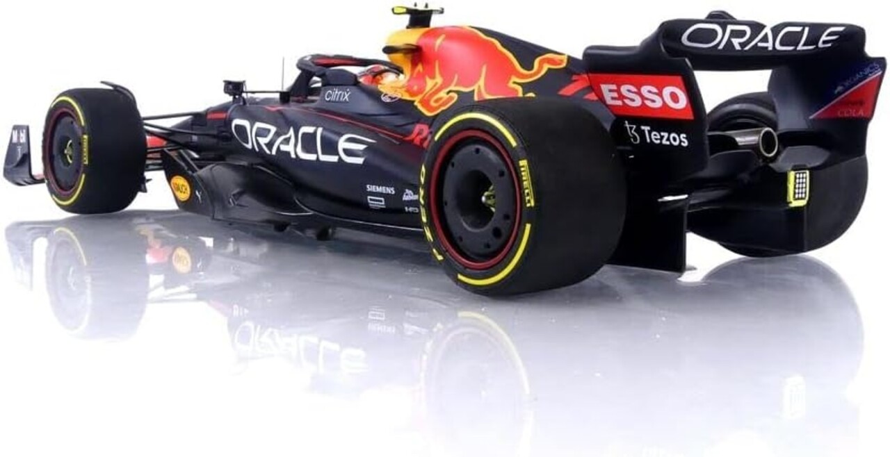 Formule 1 Oracle Red Bull Racing RB18 S. Perez Saudi Arabian GP 2022 - 1:18 - Minichamps