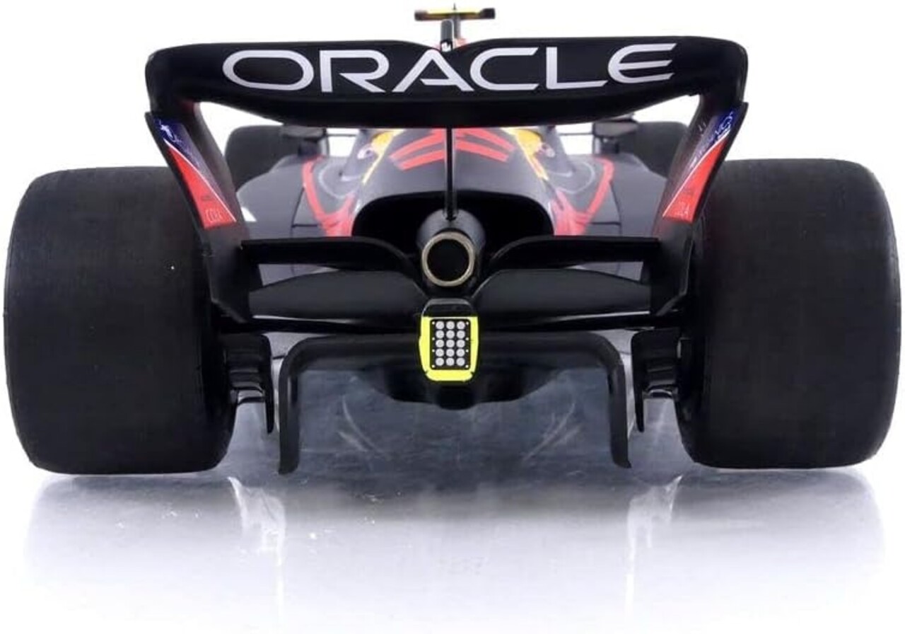 Formule 1 Oracle Red Bull Racing RB18 S. Perez Saudi Arabian GP 2022 - 1:18 - Minichamps