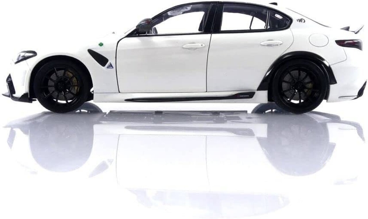 Alfa Romeo Alfa Romeo Giulia GTA 2022 - 1:18 - Solido Alfa Romeo Alfa Romeo Giulia GTA 2022 - 1:18 - Solido