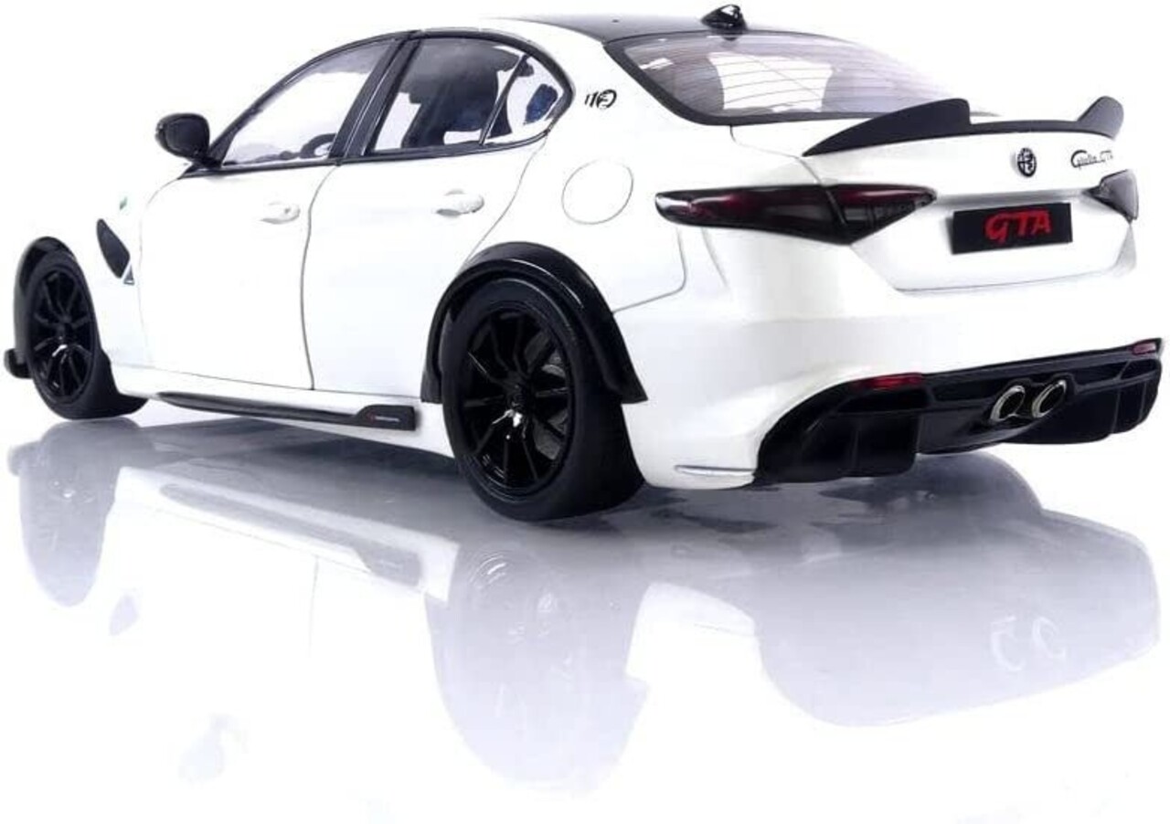 Alfa Romeo Alfa Romeo Giulia GTA 2022 - 1:18 - Solido Alfa Romeo Alfa Romeo Giulia GTA 2022 - 1:18 - Solido