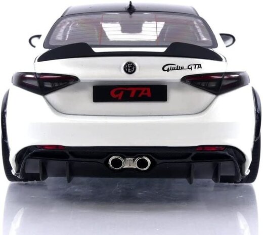 Alfa Romeo Alfa Romeo Giulia GTA 2022 - 1:18 - Solido Alfa Romeo Alfa Romeo Giulia GTA 2022 - 1:18 - Solido