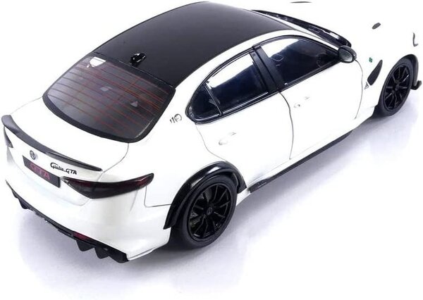 Alfa Romeo Alfa Romeo Giulia GTA 2022 - 1:18 - Solido Alfa Romeo Alfa Romeo Giulia GTA 2022 - 1:18 - Solido