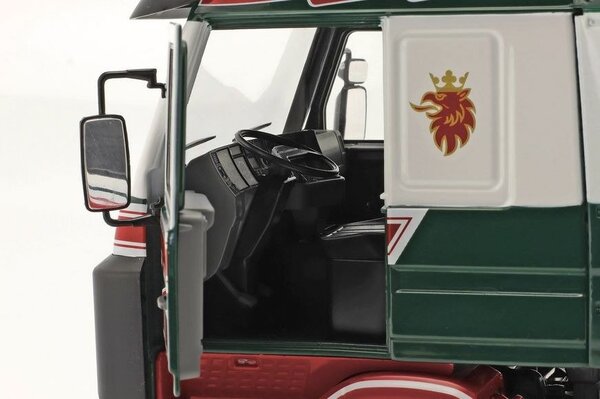 Scania Scania 143M Topline 'Bilspedition' - 1:18 - Modelcar Group Scania Scania 143M Topline 'Bilspedition' - 1:18 - Modelcar Group