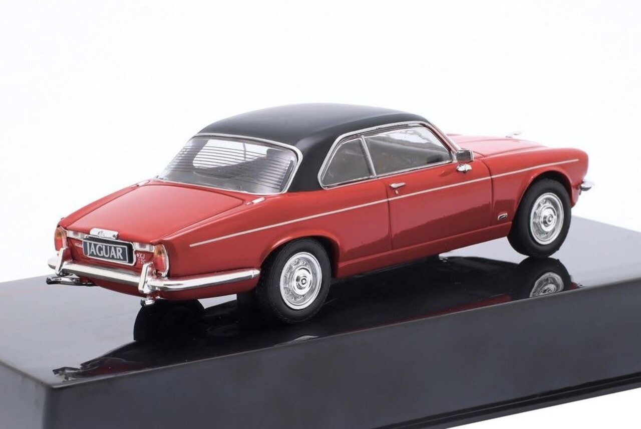 Jaguar Jaguar XJ12C (Coupe) 1976 - 1:43 - IXO Models