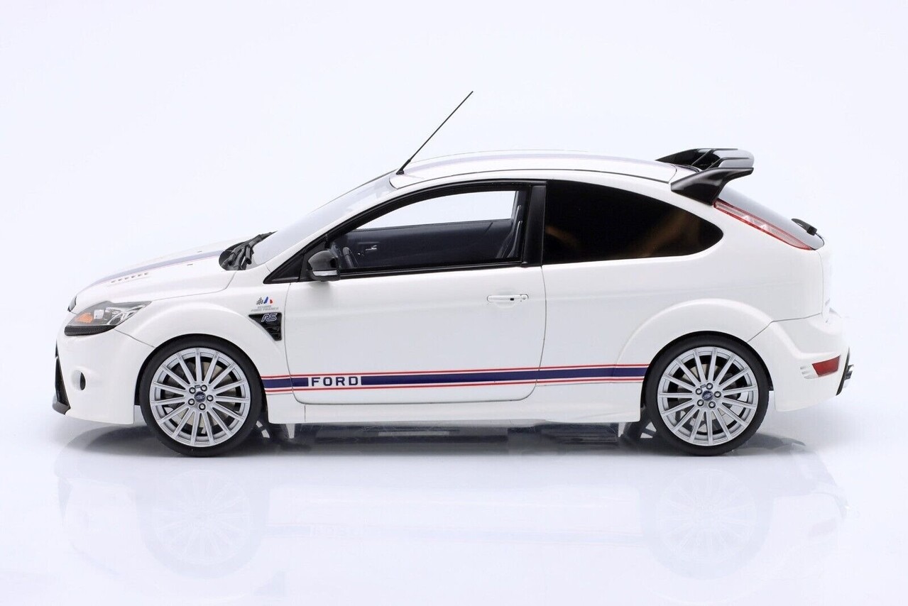 Ford Ford Focus RS MK2 Le Mans Edition - 1:18 - Otto Mobile Models Ford Ford Focus RS MK2 Le Mans Edition - 1:18 - Otto Mobile Models