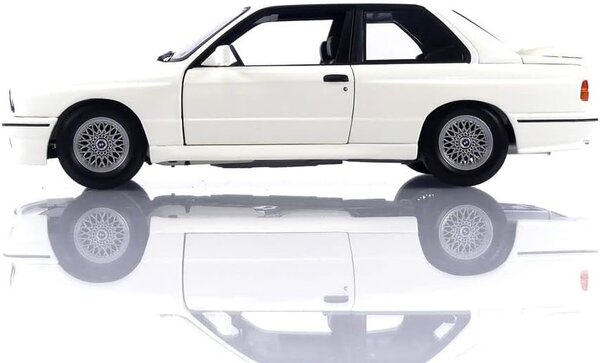 BMW BMW M3 Street 1987 - 1:18 - Minichamps BMW BMW M3 Street 1987 - 1:18 - Minichamps