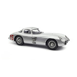 Mercedes-Benz Mercedes-Benz 300 SLR Uhlenhaut Coupe #15 GP Sweden 1955 - 1:18 - CMC