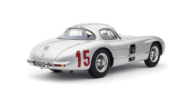 Mercedes-Benz Mercedes-Benz 300 SLR Uhlenhaut Coupe #15 GP Sweden 1955 - 1:18 - CMC