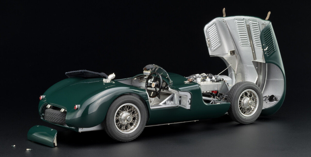 Jaguar Jaguar C-Type Spider Street Version 1952 - 1:18 - CMC