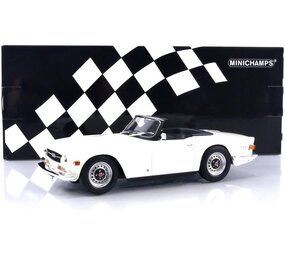 Triumph Triumph TR6 (LHD) 1969 - 1:18 - Minichamps Triumph Triumph TR6 (LHD) 1969 - 1:18 - Minichamps