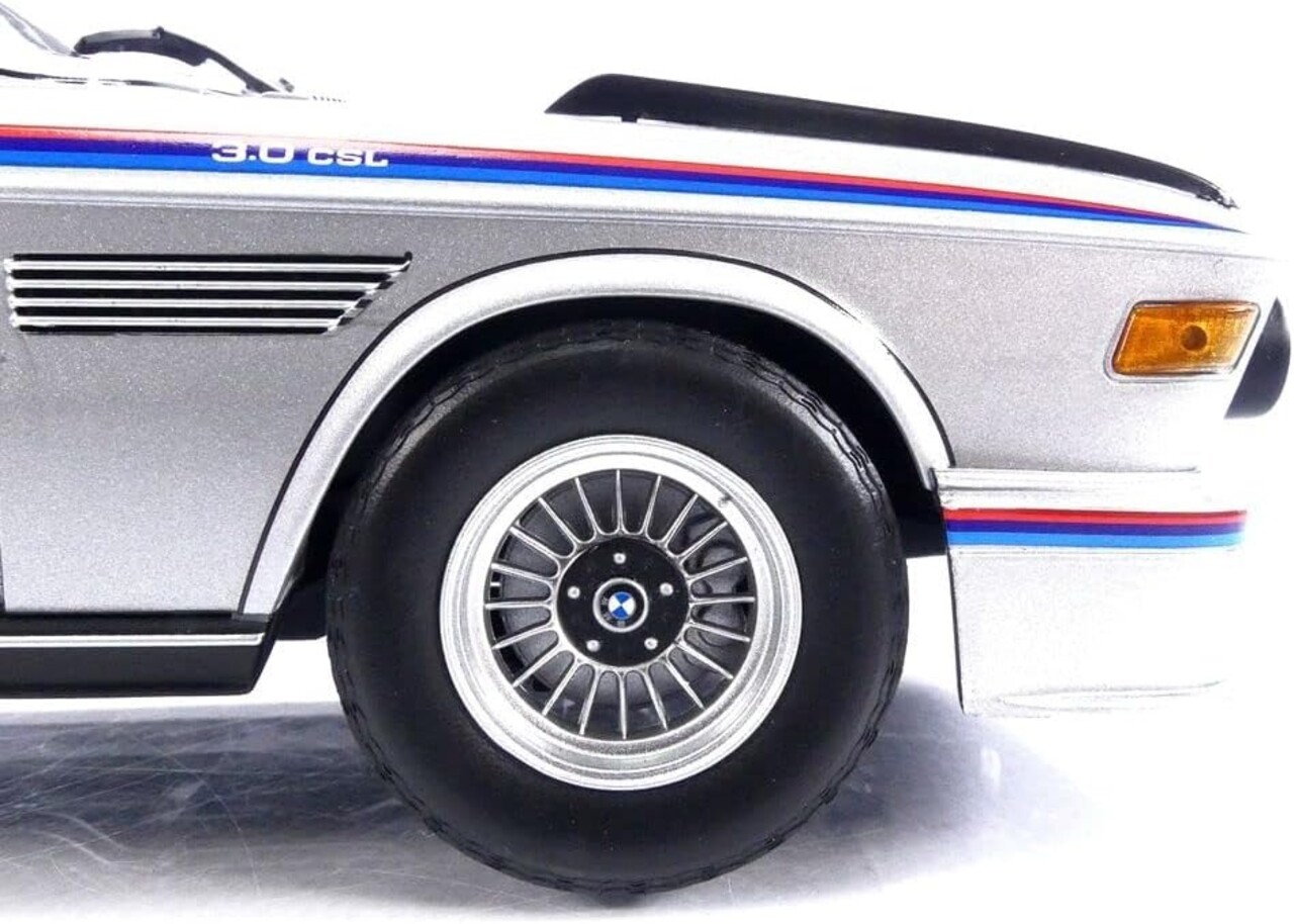 【在庫有り】■PMA 1/18 1973 BMW3.0 CSL #15 スパ24h レーシングカー