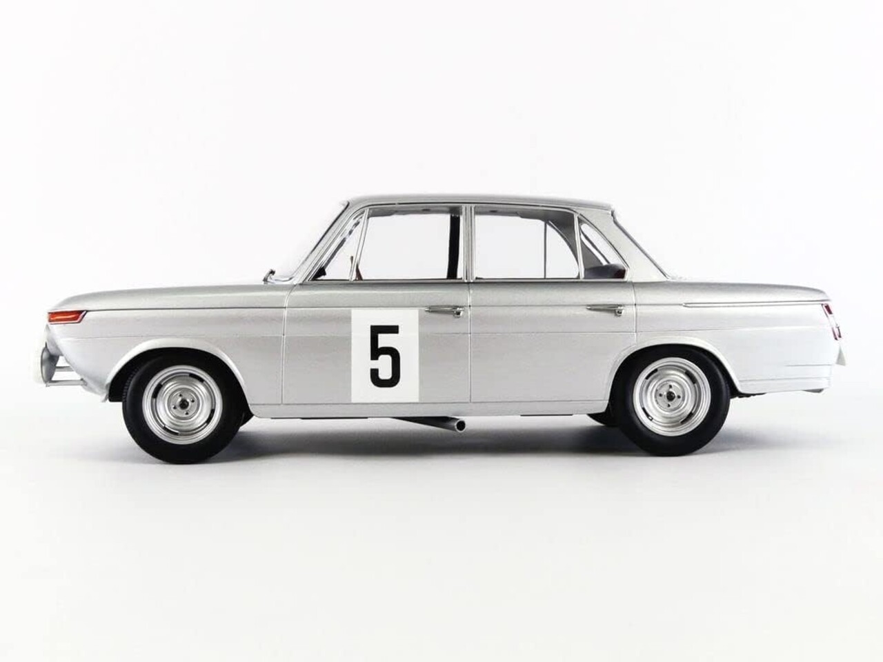 BMW BMW 1800 TiSA #5 Spa 24h 1965 - 1:18 - Minichamps