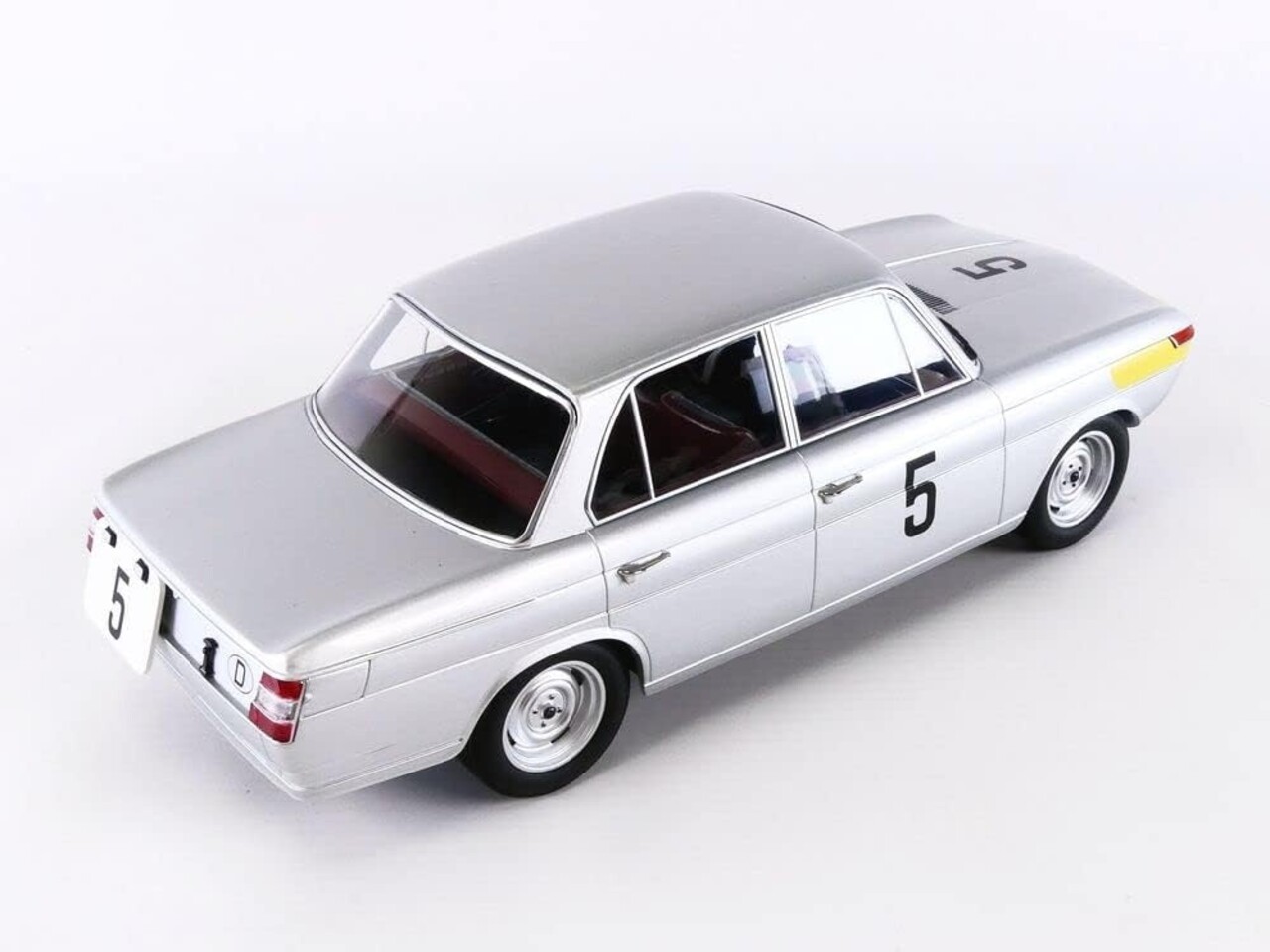 BMW BMW 1800 TiSA #5 Spa 24h 1965 - 1:18 - Minichamps